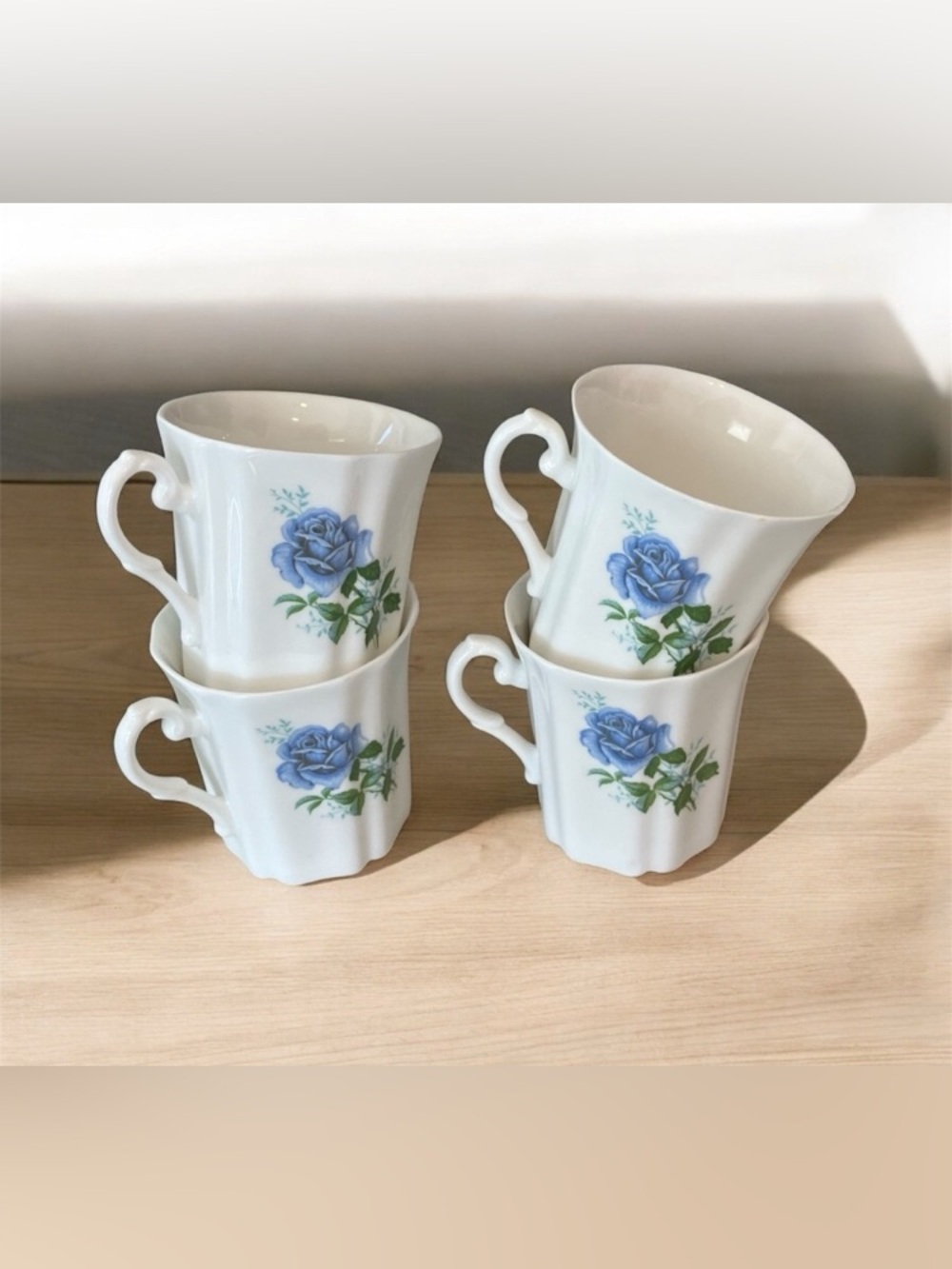 Vintage Royal Grafton Fine Bone China Flat Coffee Cup Teacup Blue Roses Set of 4